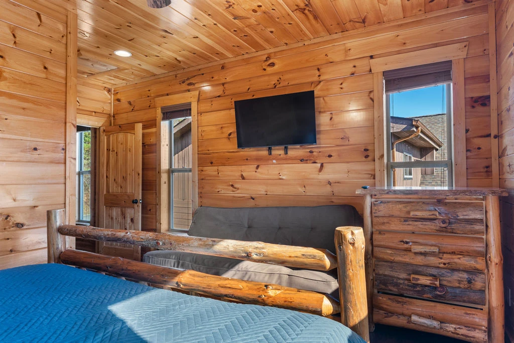 THE BIG MOOSE LODGE