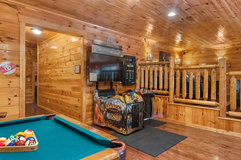 THE BIG MOOSE LODGE