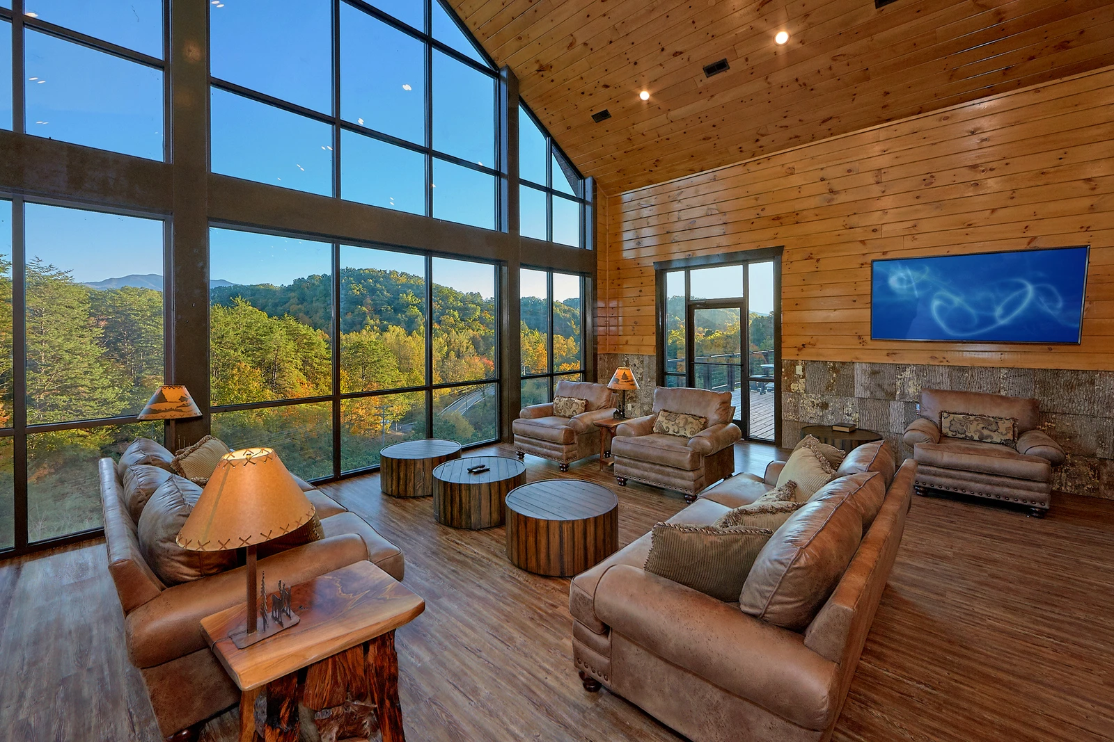 WILDBRIAR LODGE