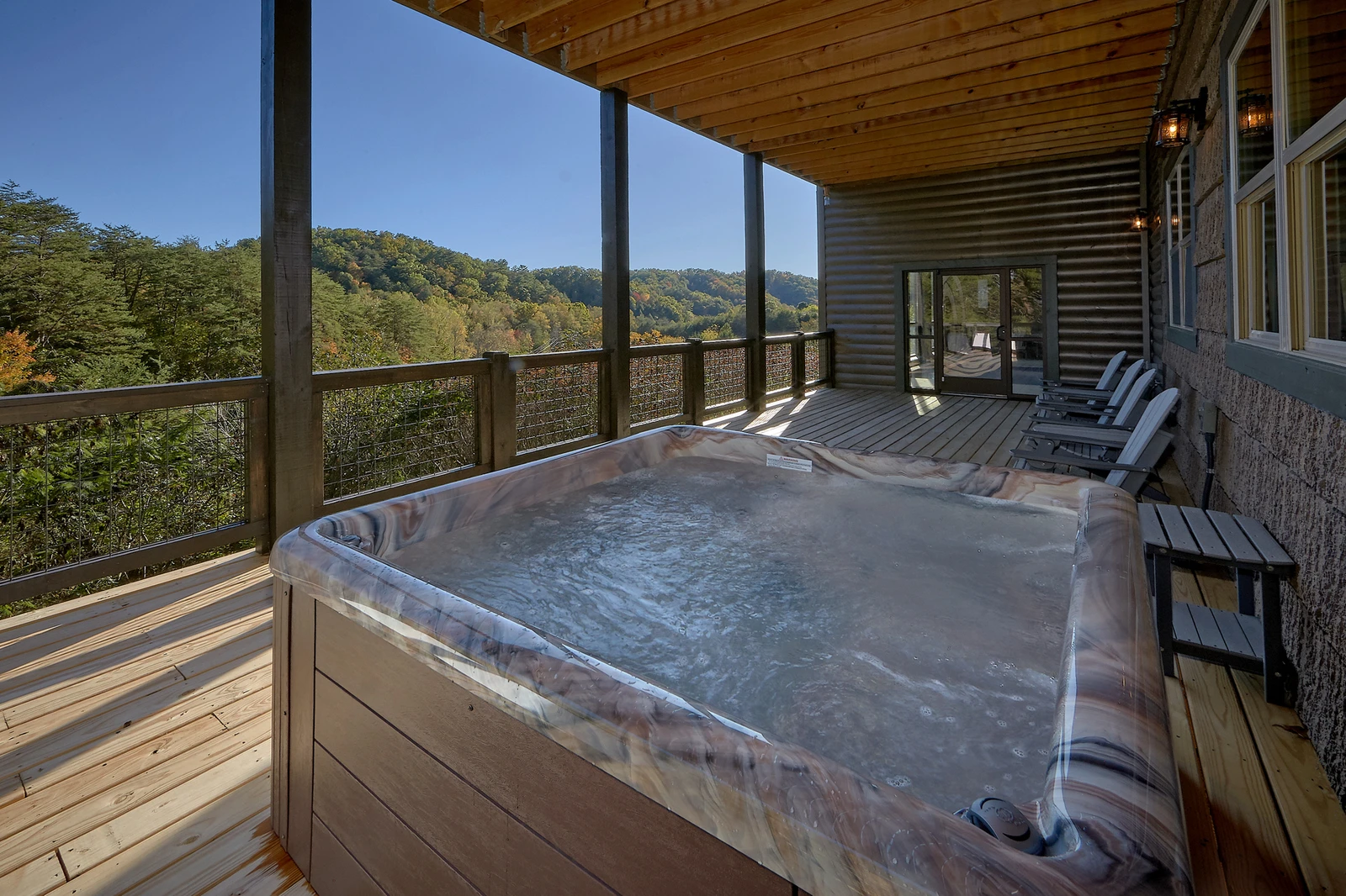 WILDBRIAR LODGE