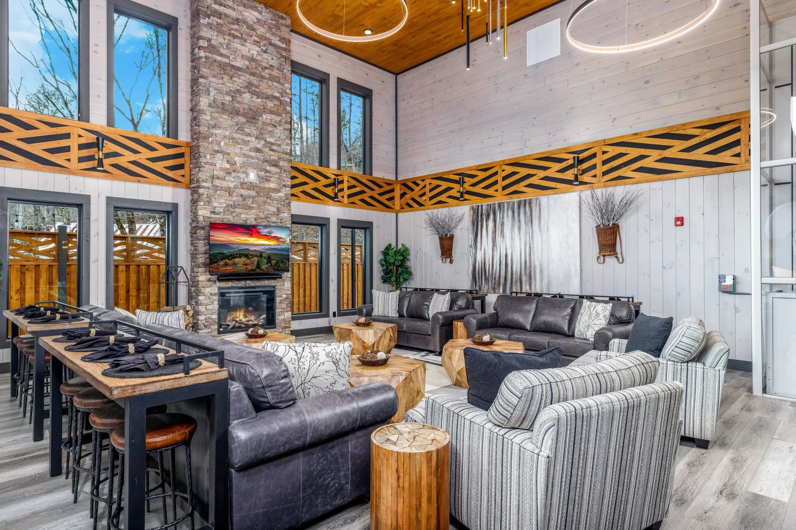 luxury cabin rental in Gatlinburg TN