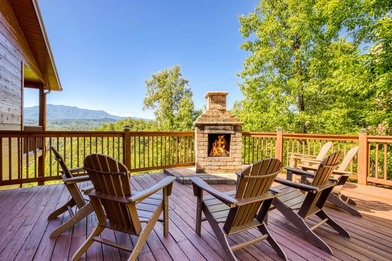 SUMMIT VISTA LODGE
