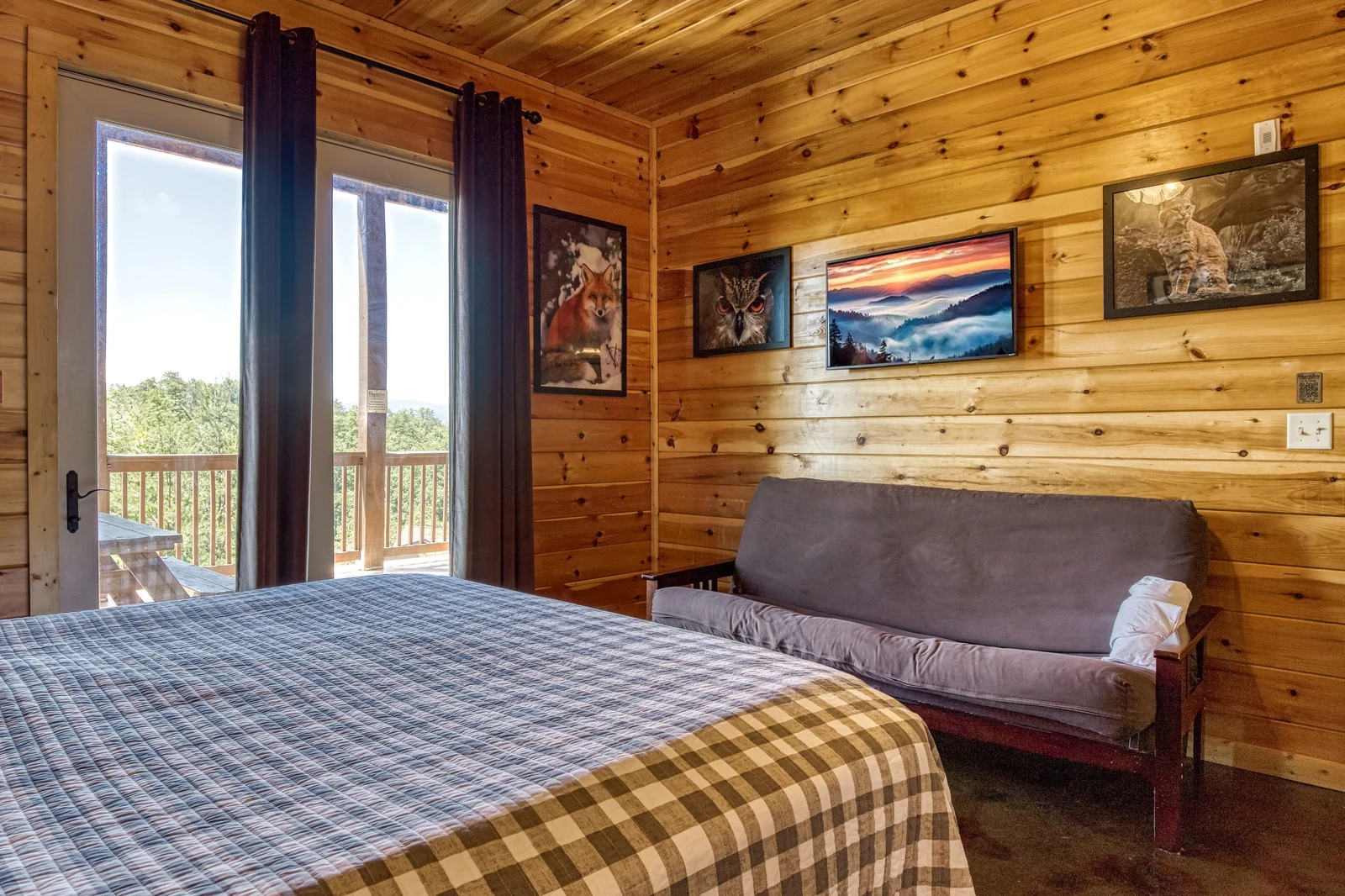 SUMMIT VISTA LODGE