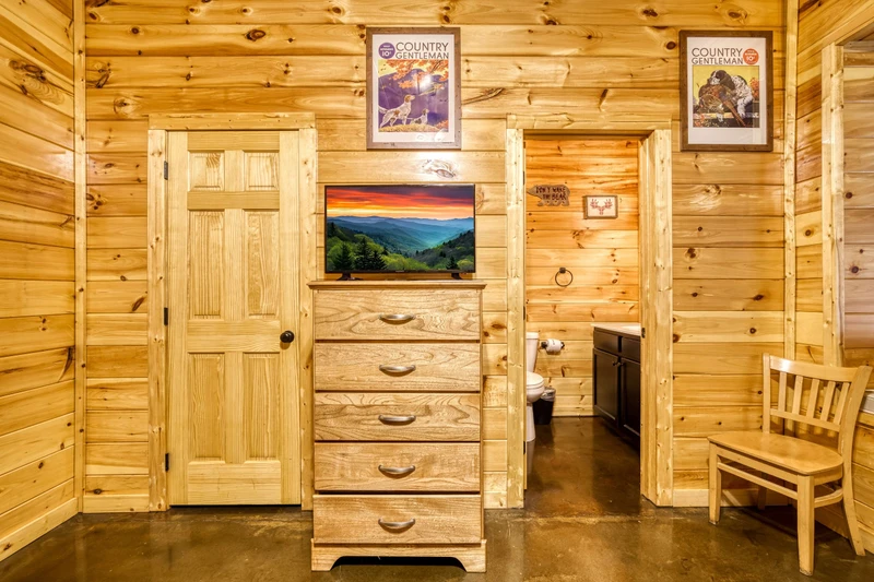 SUMMIT VISTA LODGE