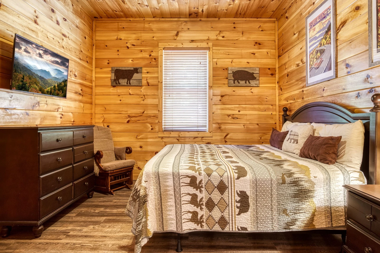 SUMMIT VISTA LODGE