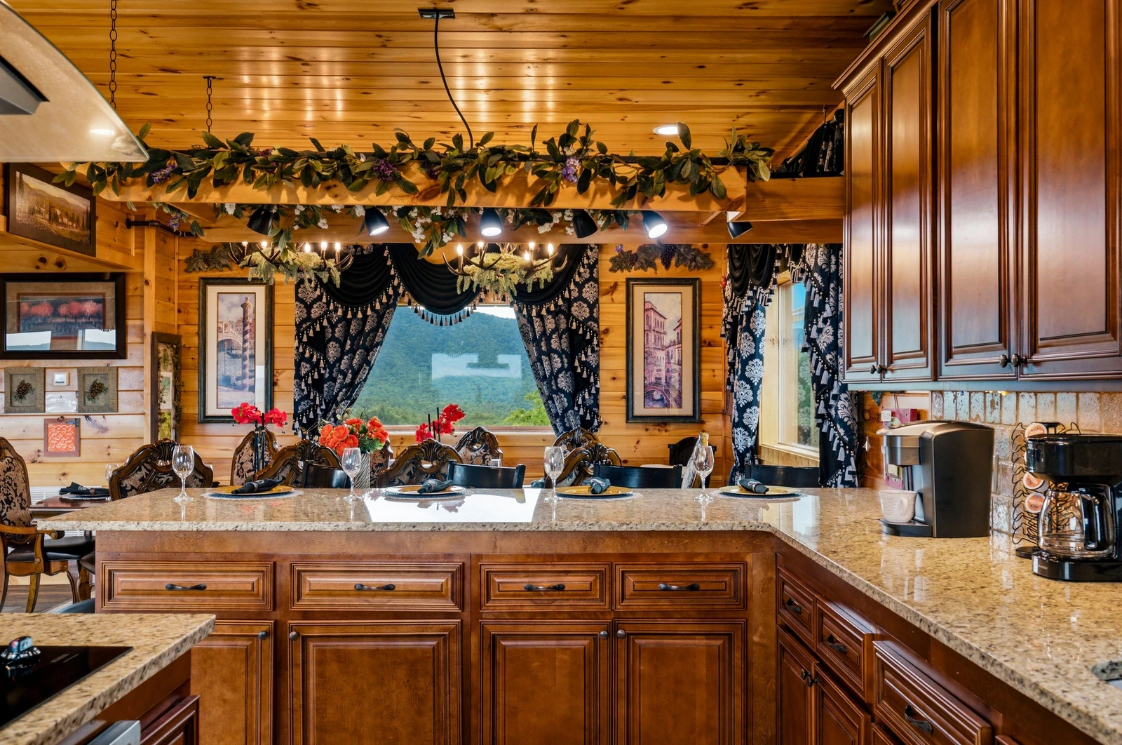 PIMALAI LODGE