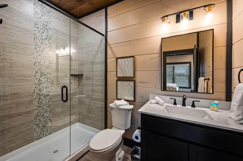 Lazy Bear at Smith Creek