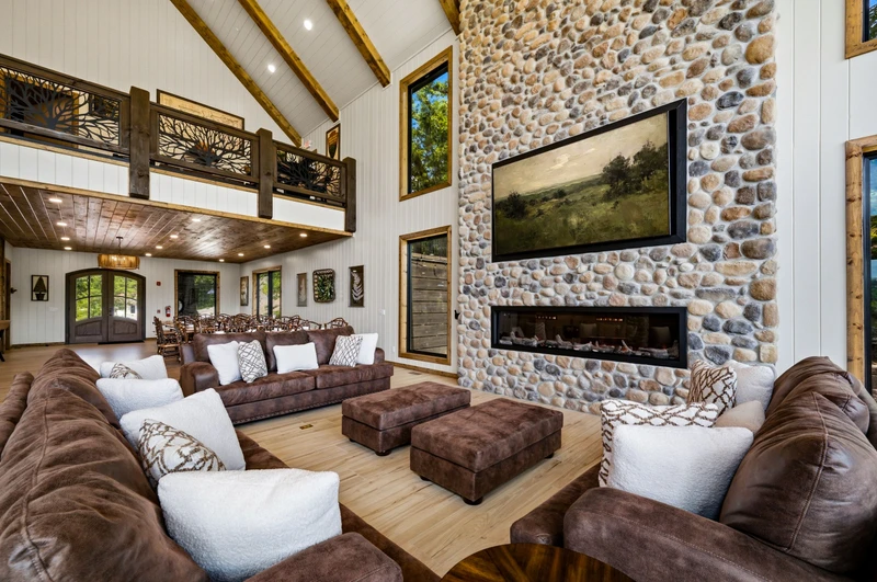 GRAND FORGE LODGE
