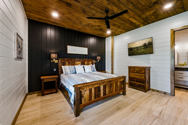 GRAND FORGE LODGE