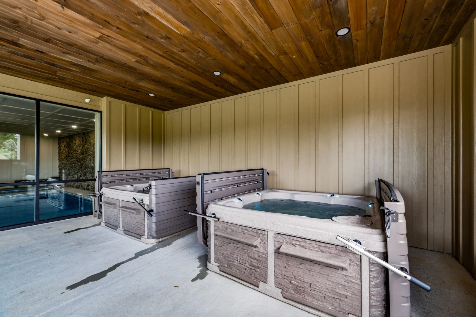 GRAND FORGE LODGE