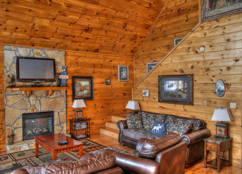 LAZY MOOSE RETREAT